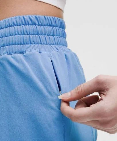 Hotty Hot High-Rise Lined Short 2.5” - photo 3