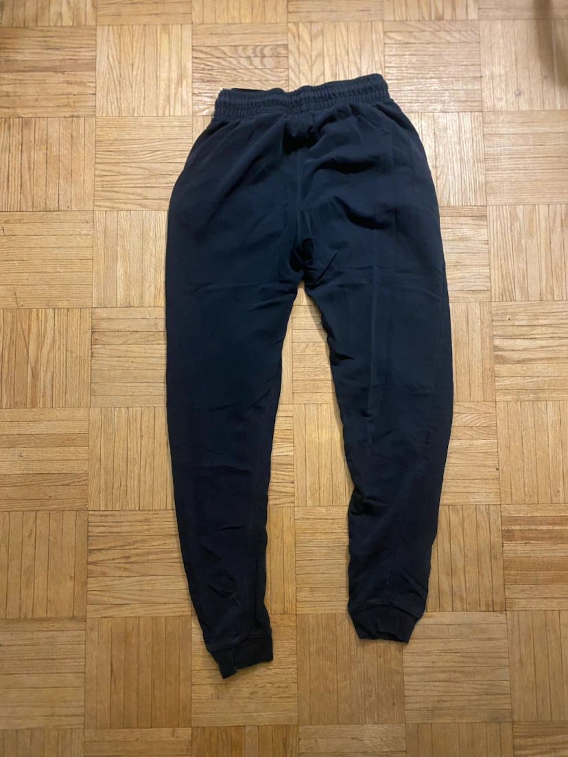 H&M Black Sweatpants - photo 2