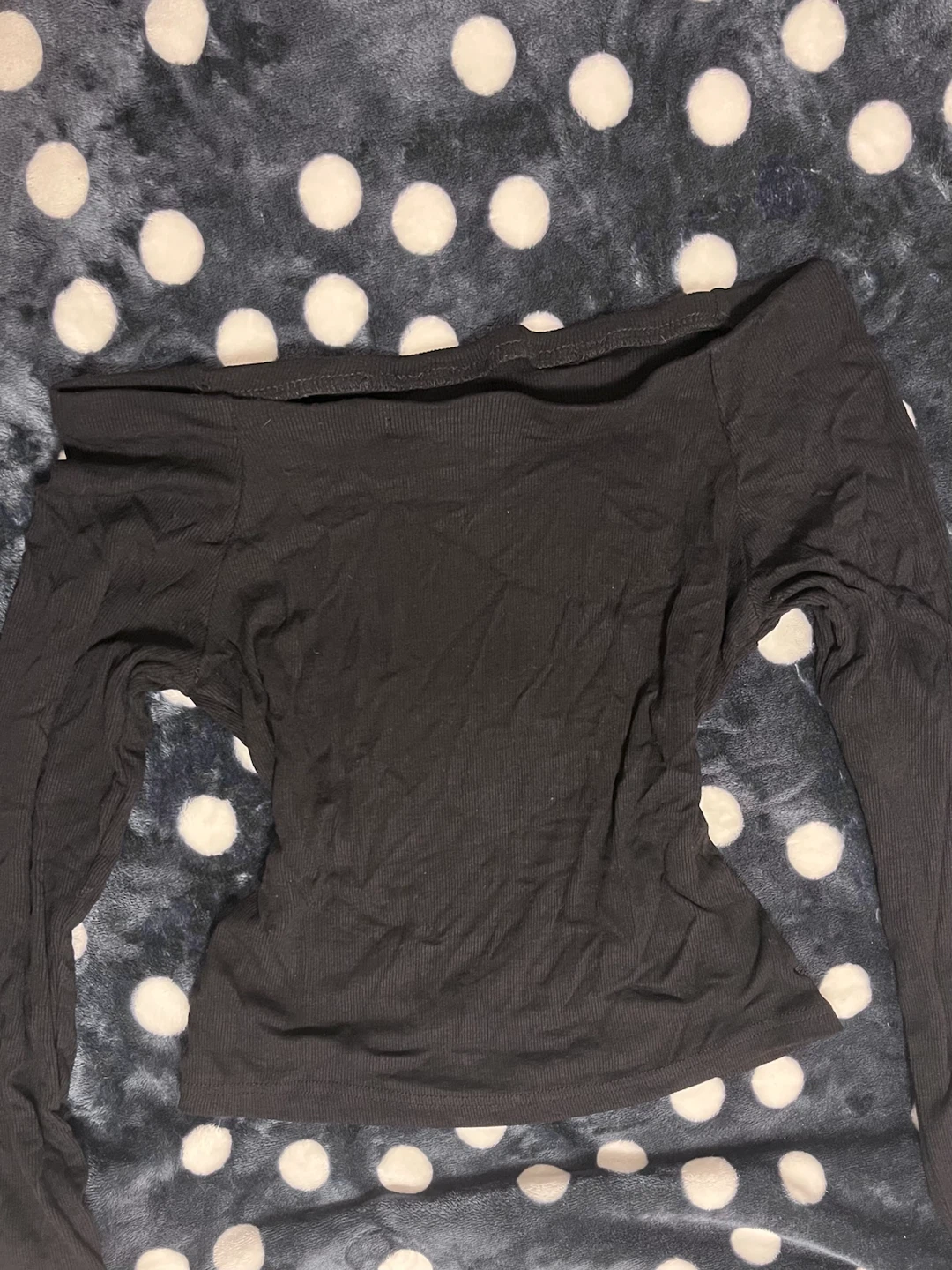 Black ribbed off shoulder long sleeve top