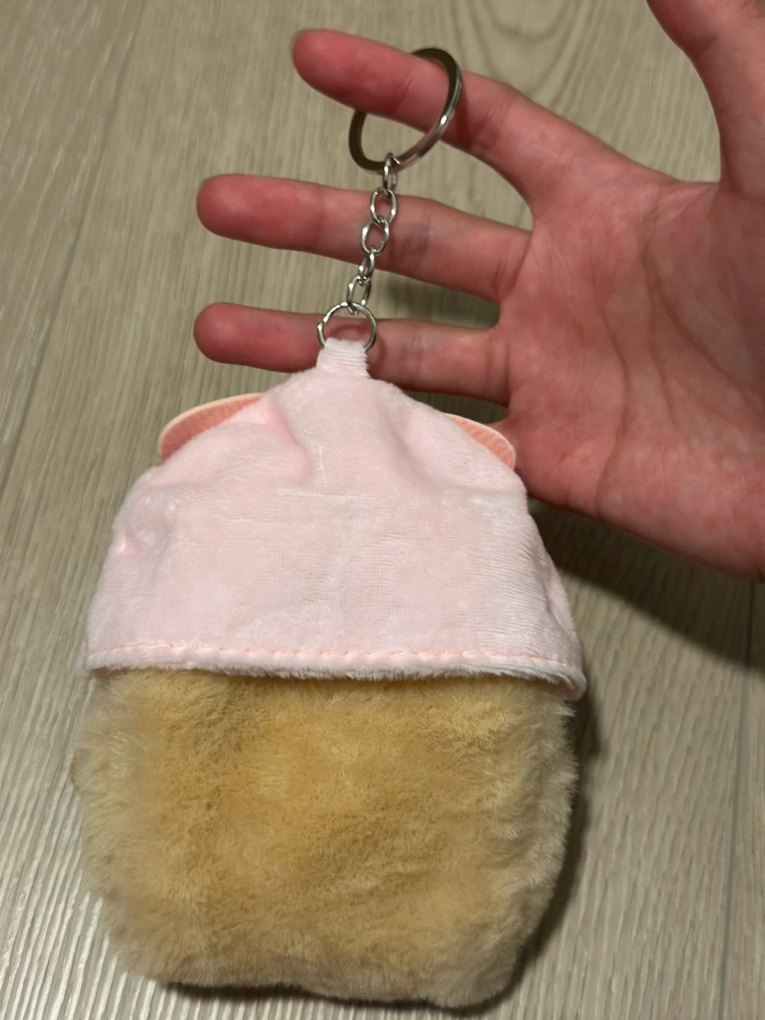 Plush Pig Keychain Pouch with Lip Gloss - photo 2