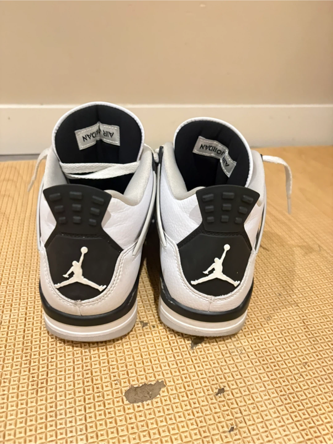 Jordan 4 (Military Black) - photo 2