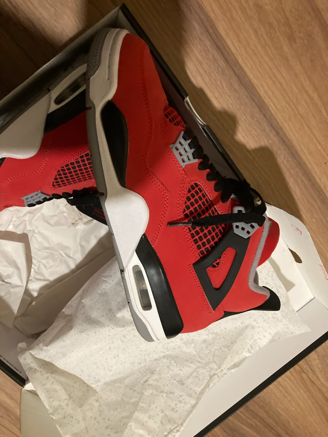 Jordan 4 toro bravo - photo 3