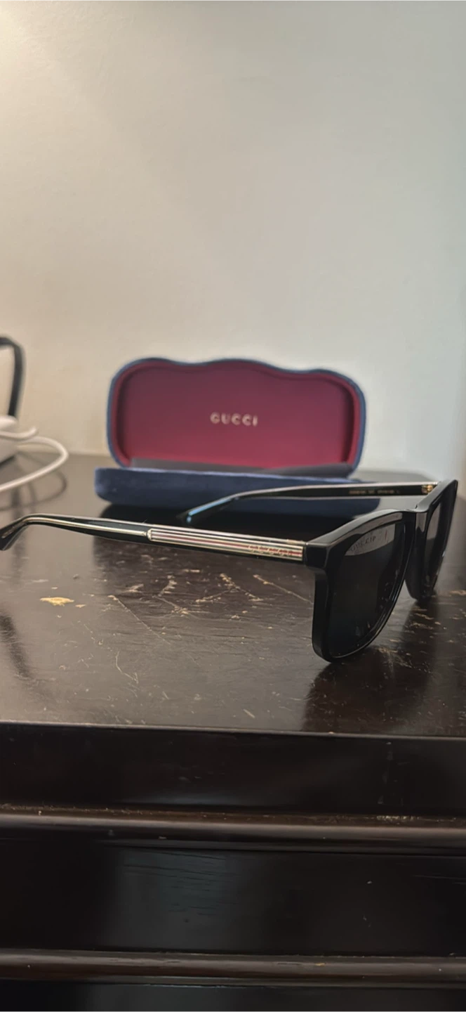 Brand new Gucci Black Sunglasses with Case - photo 2