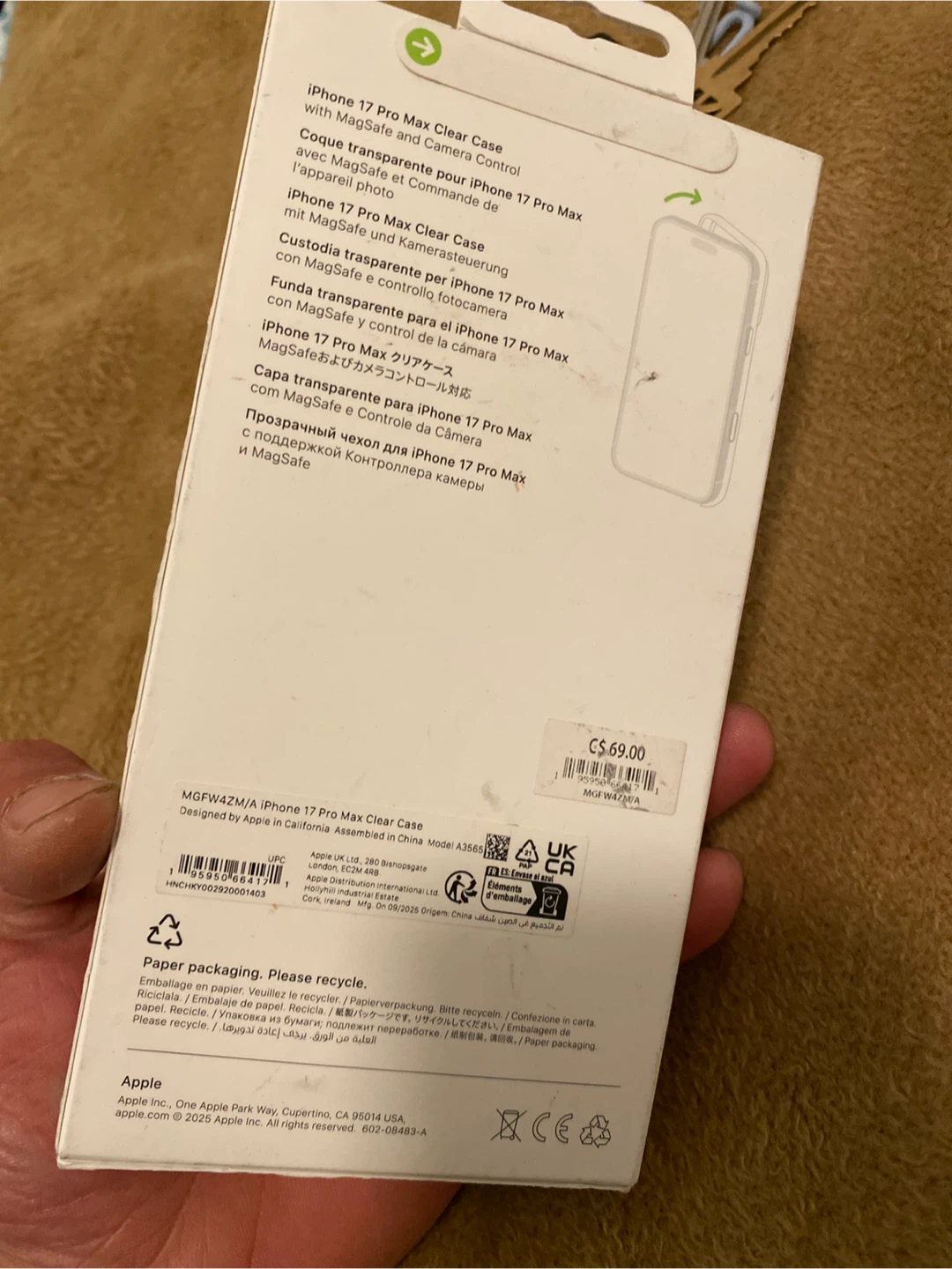 Apple iPhone 17 Pro Max Clear Case with MagSafe - photo 2