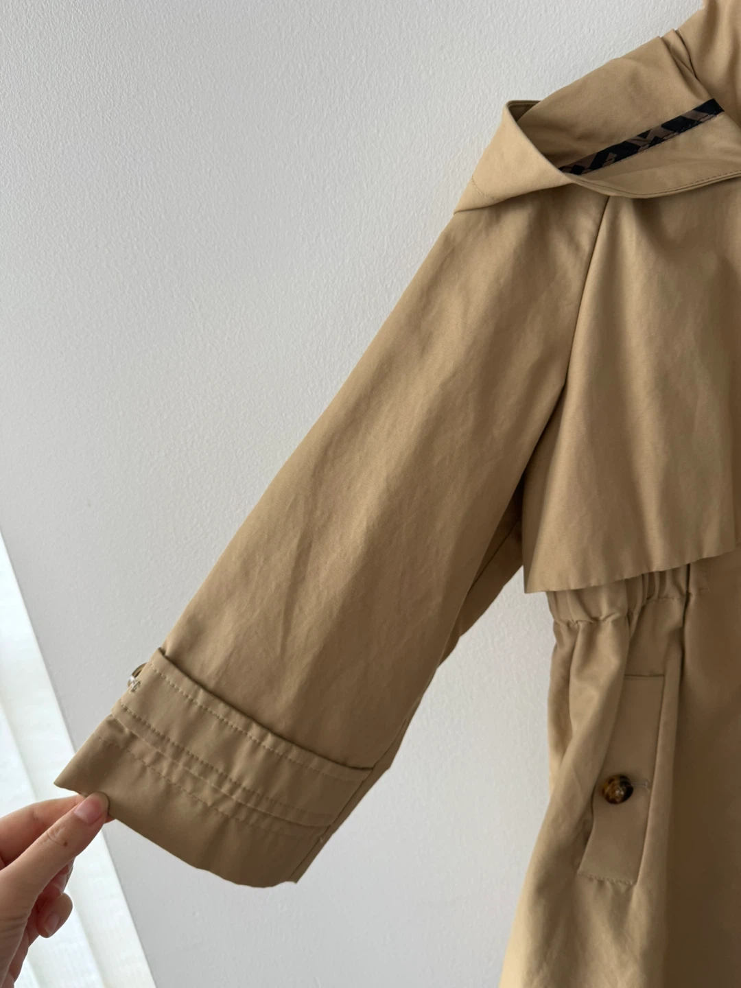 Fendi Kids Beige Hooded Trench Coat - photo 2
