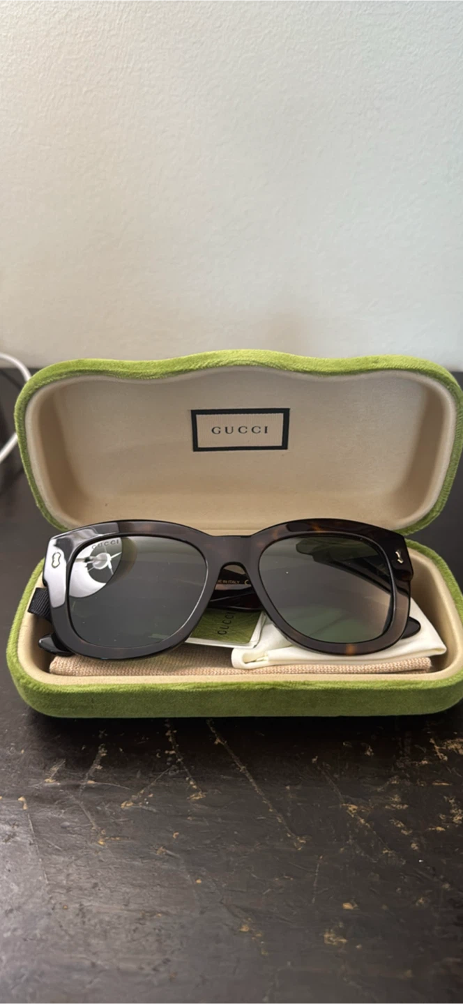 Brand new Gucci Tortoiseshell Sunglasses - photo 3