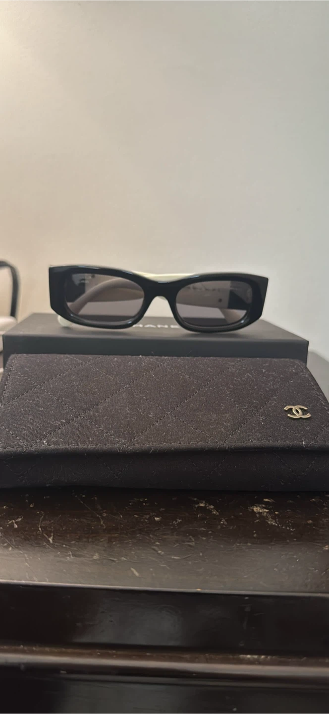 Brand new Chanel 5520 Sunglasses - photo 2