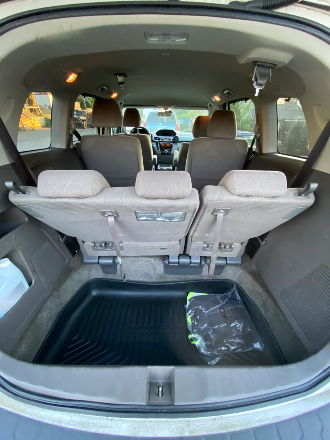 2015 Honda Odyssey EX – Low Mileage – Clean Title - photo 5