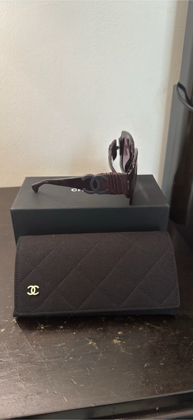 New Chanel Sunglasses with Case - photo 2