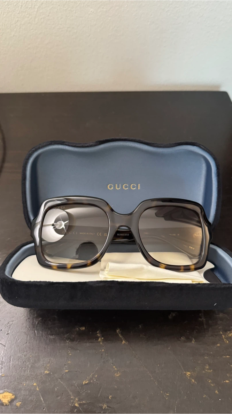 New Gucci Tortoiseshell Sunglasses - photo 4