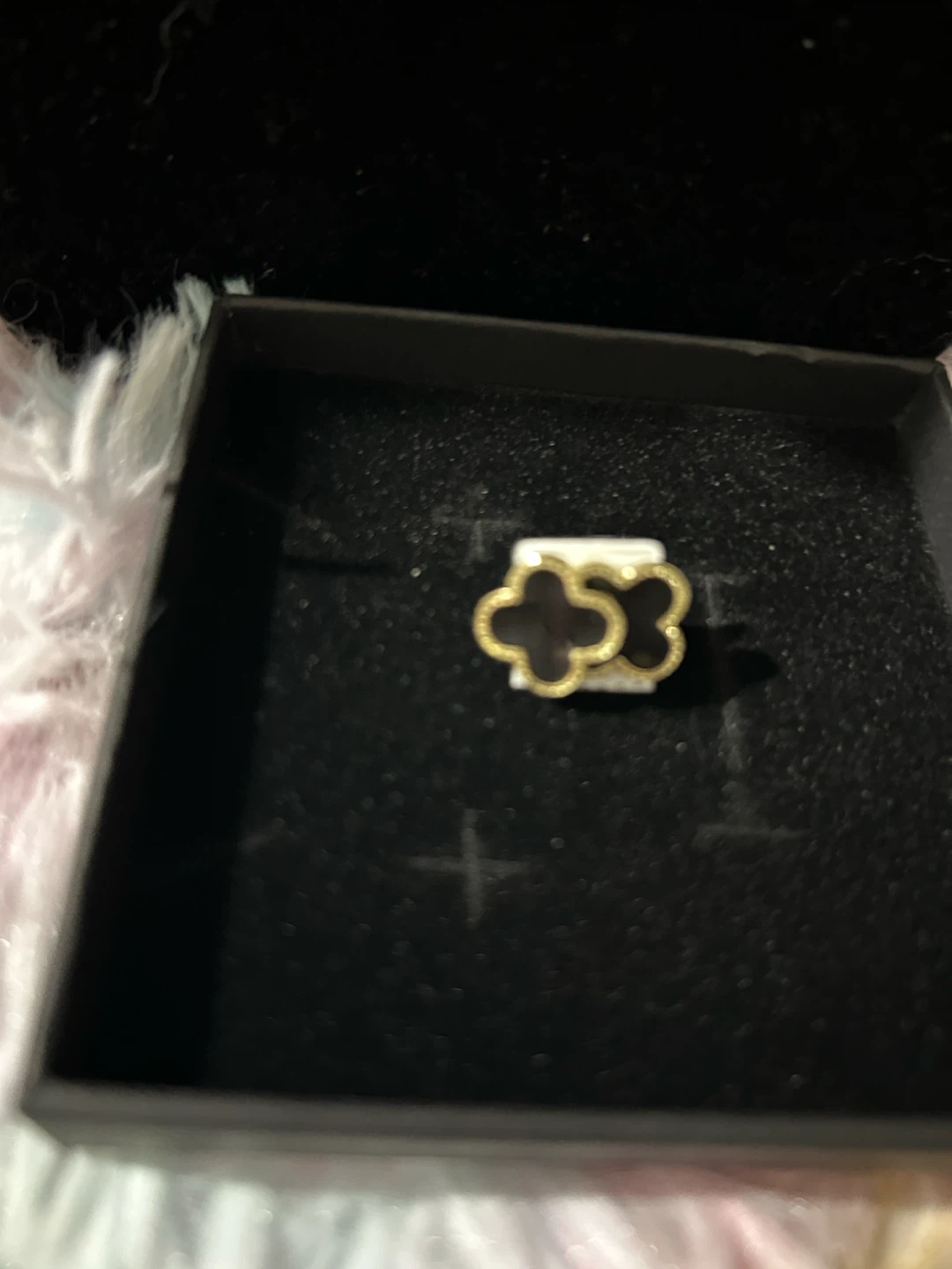 Set of 3 Clover Stud Earrings - photo 4