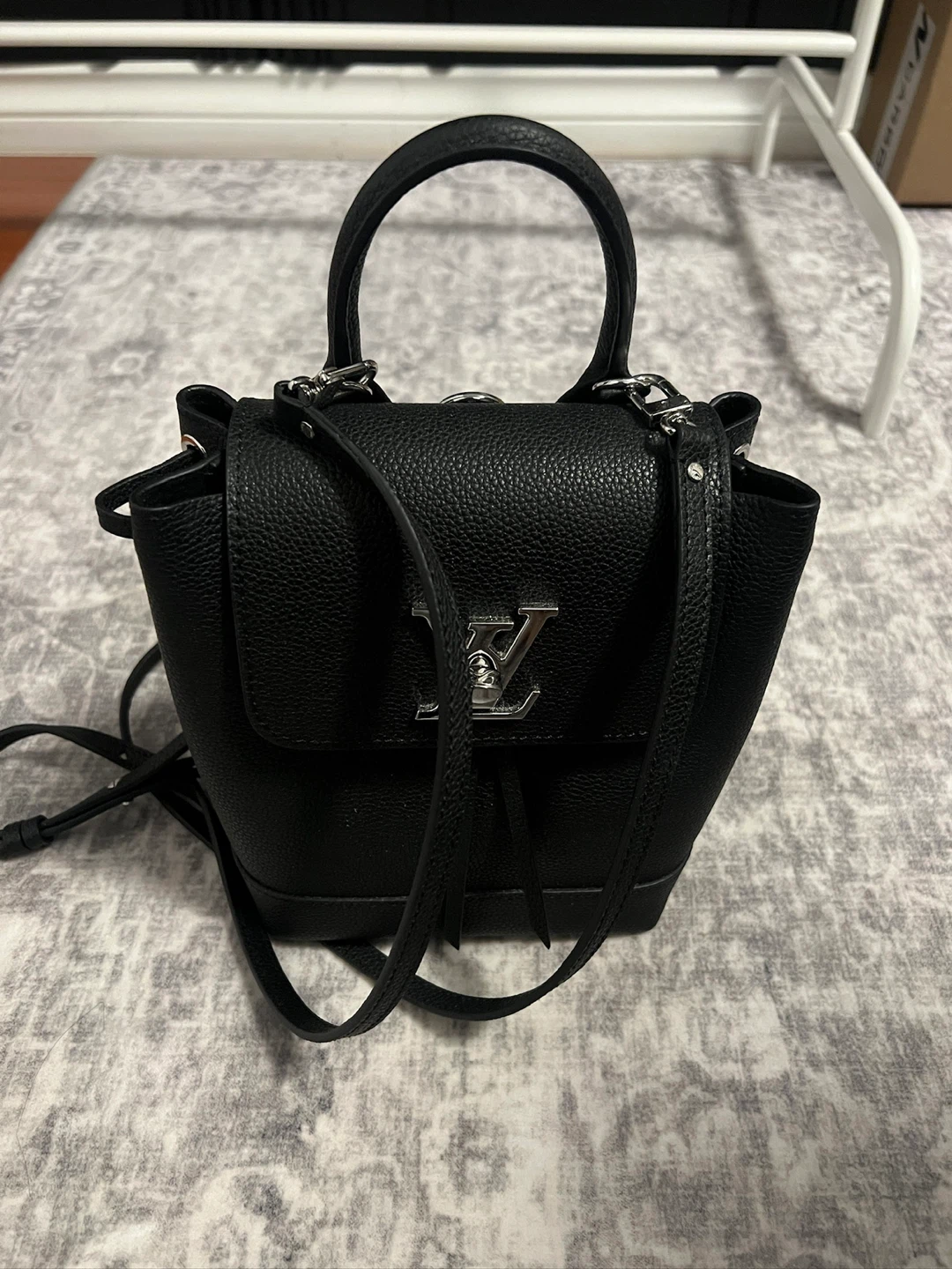 Brand new - MASTER Quality LV backpack 100% leather