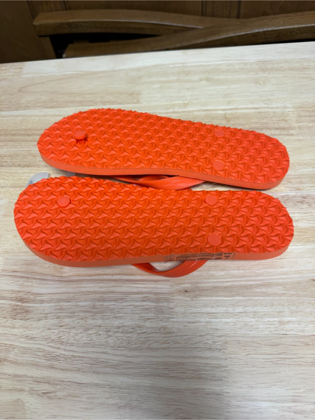 New Old Navy Flip Flops Orange - photo 3