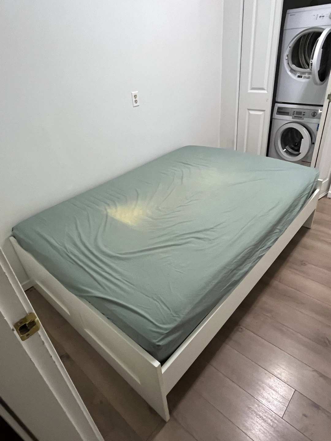 White Bed Frame & mattress (queen size) - photo 2