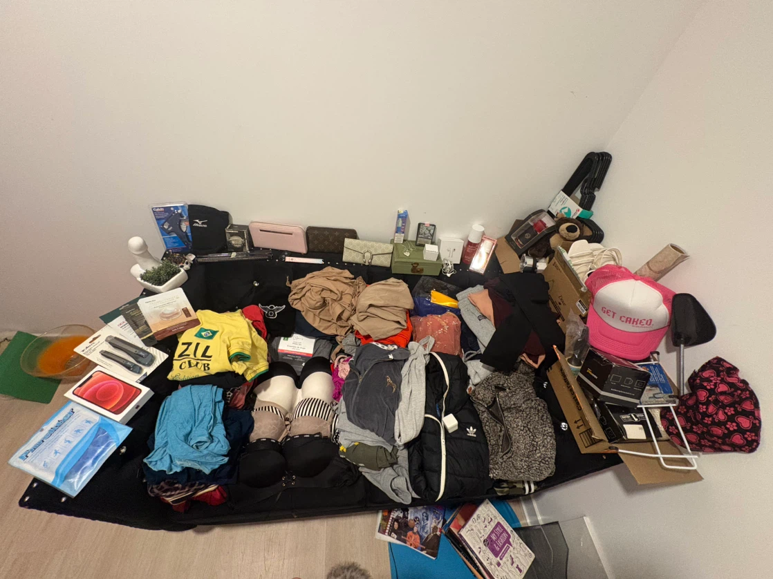 SALE Assorted Clothing & Accessories Bundle.