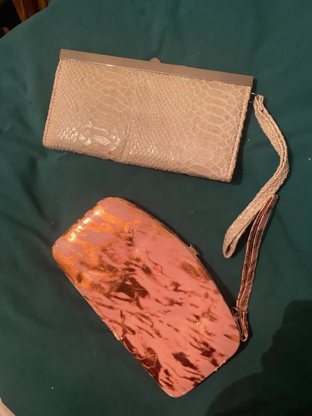 Two Stylish Wristlet Wallets - photo 2