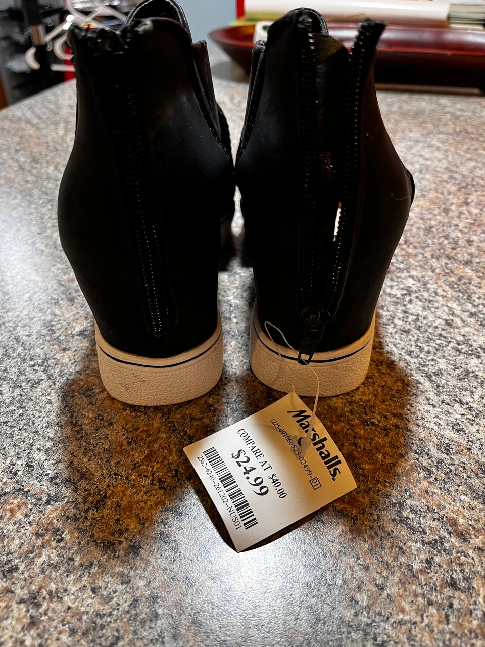 SGR-GUNGHO Black Wedge Sneakers Size 8M - photo 4