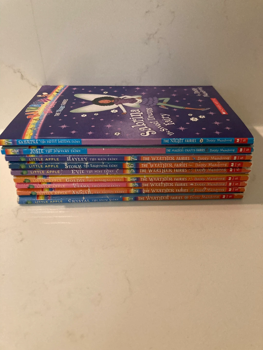 8 Rainbow Magic Books by Daisy Meadows