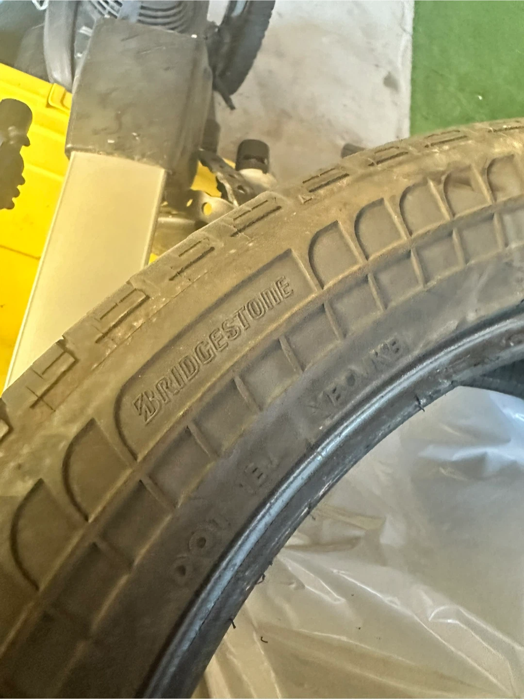 4 Bridgestone Alenza A/S 02 Tires 235/50R20 - photo 2