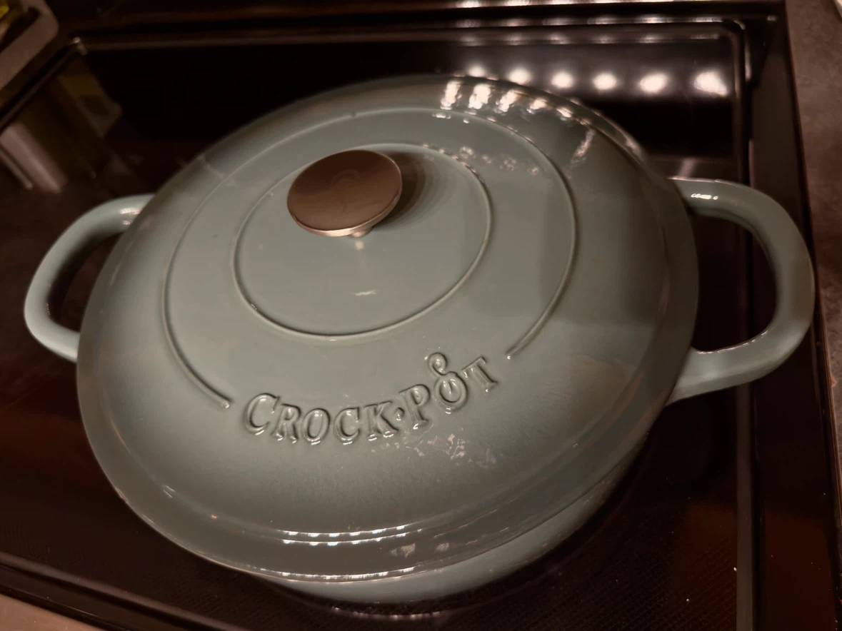 Crock-Pot Enameled Cast Iron Dutch Oven