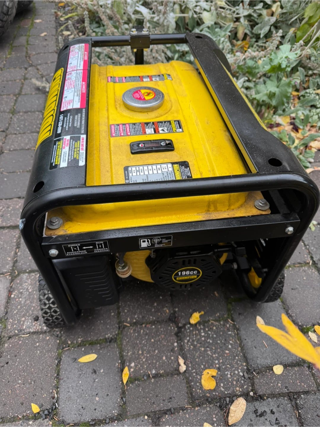 Champion 3500W Portable Generator - photo 4