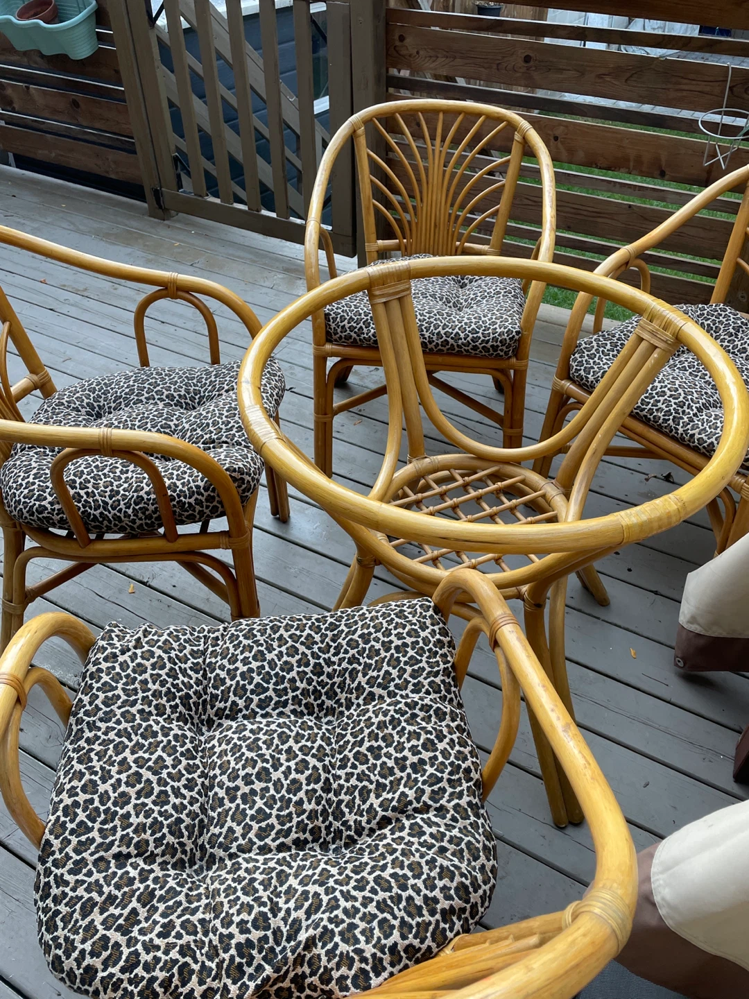 Rattan Bistro or Dining Set with 4 Chairs and table glass top - photo 3
