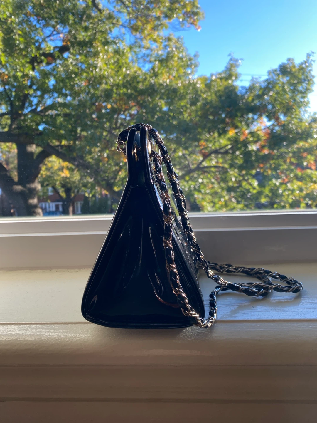 Black Patent Chain Strap Handbag - photo 2