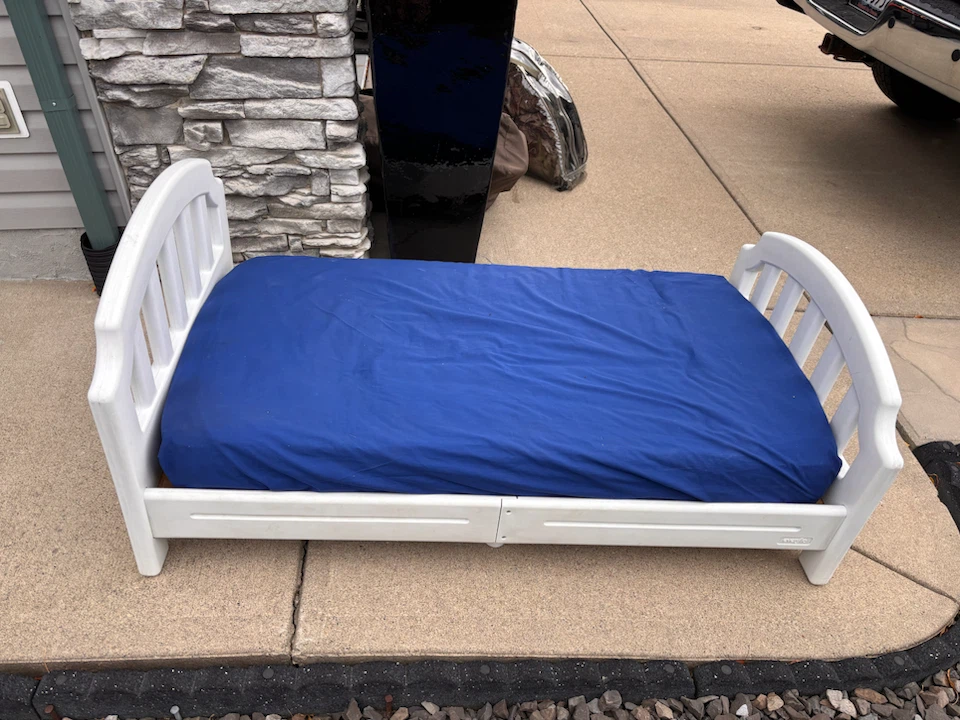 Step2 Toddler Bed - photo 3