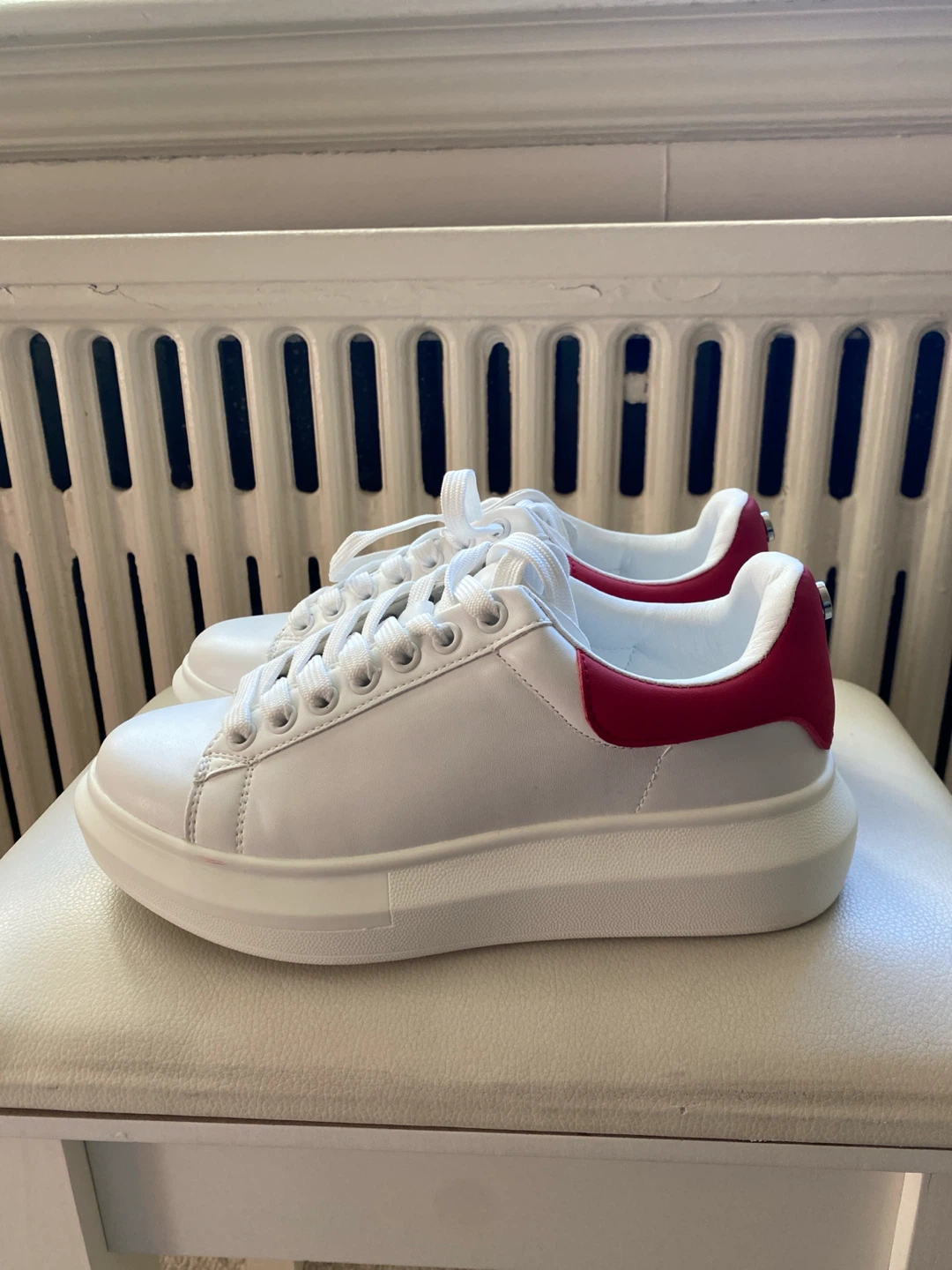 Steve Madden White and Red Sneakers - photo 3