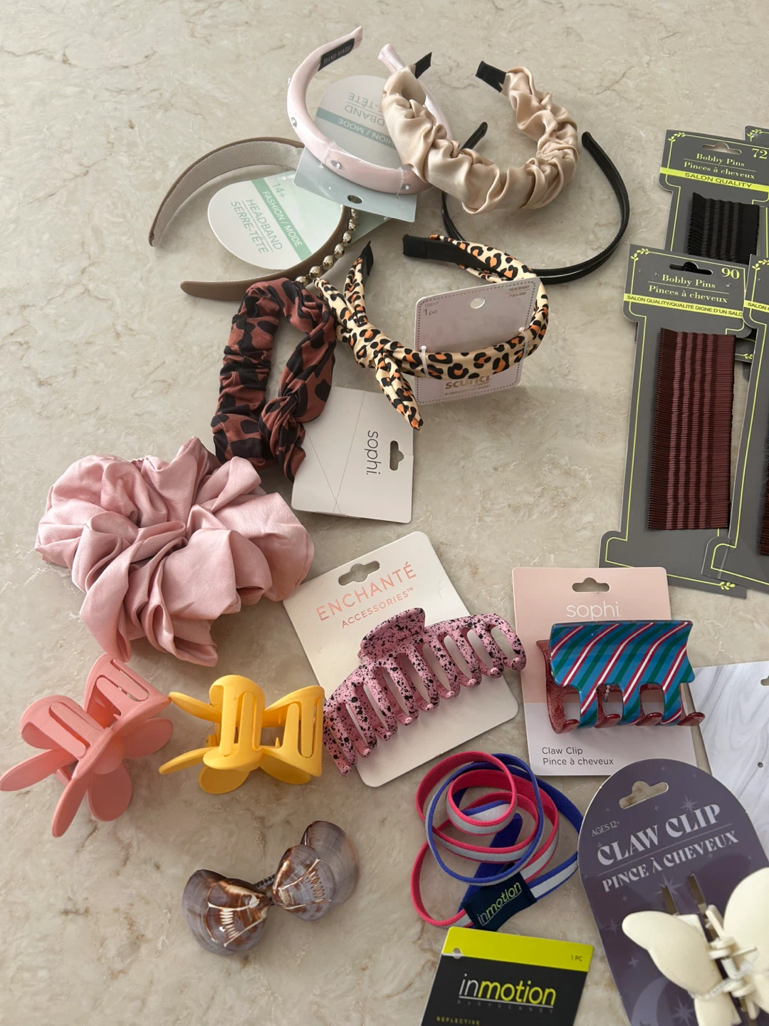 ASSORTED BRAND NEW HAIR ACCESSORIES (READ LISTING) - photo 2