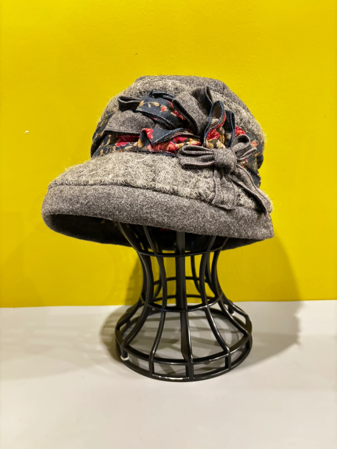 Gray Felted Cloche Hat with Floral Bow Detail
