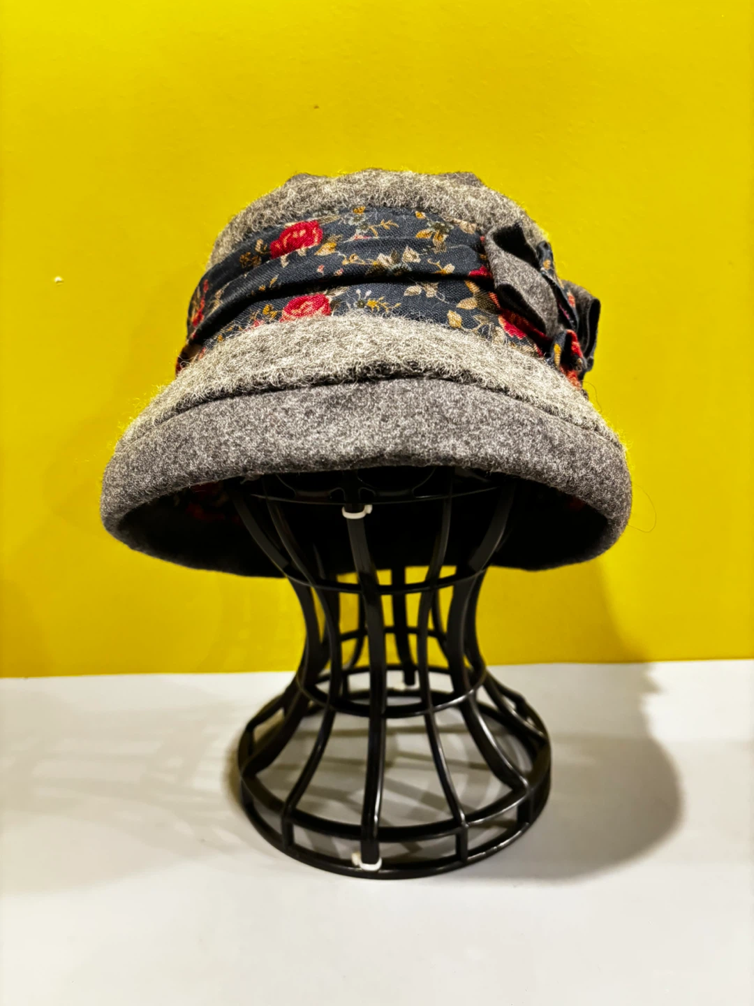 Gray Felted Cloche Hat with Floral Bow Detail - photo 2