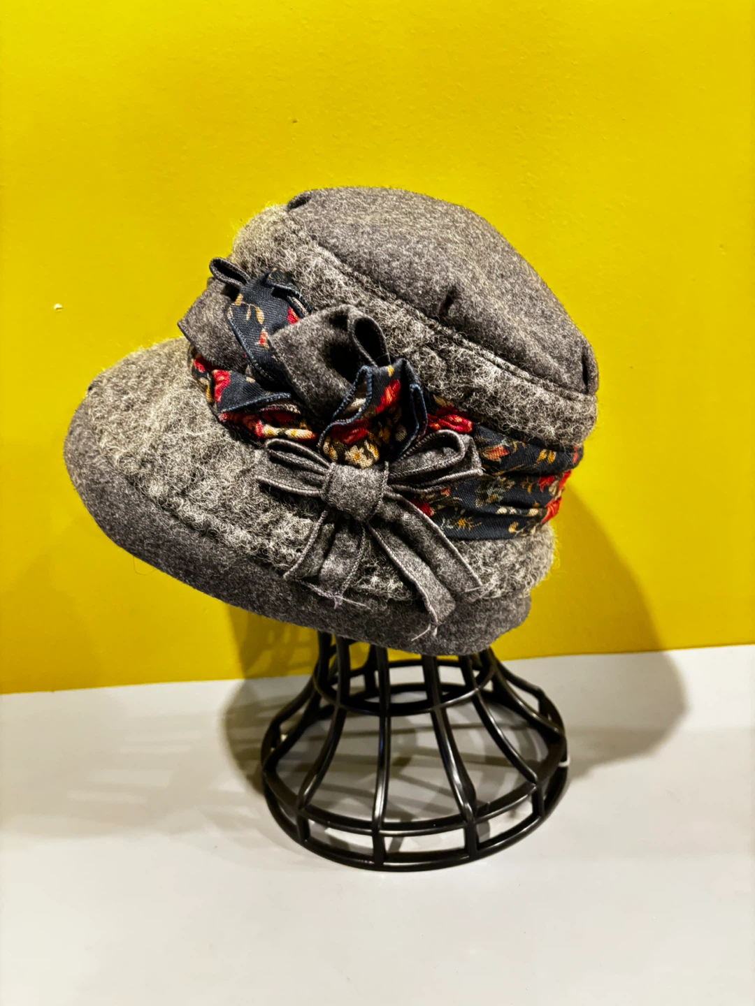 Gray Felted Cloche Hat with Floral Bow Detail - photo 3
