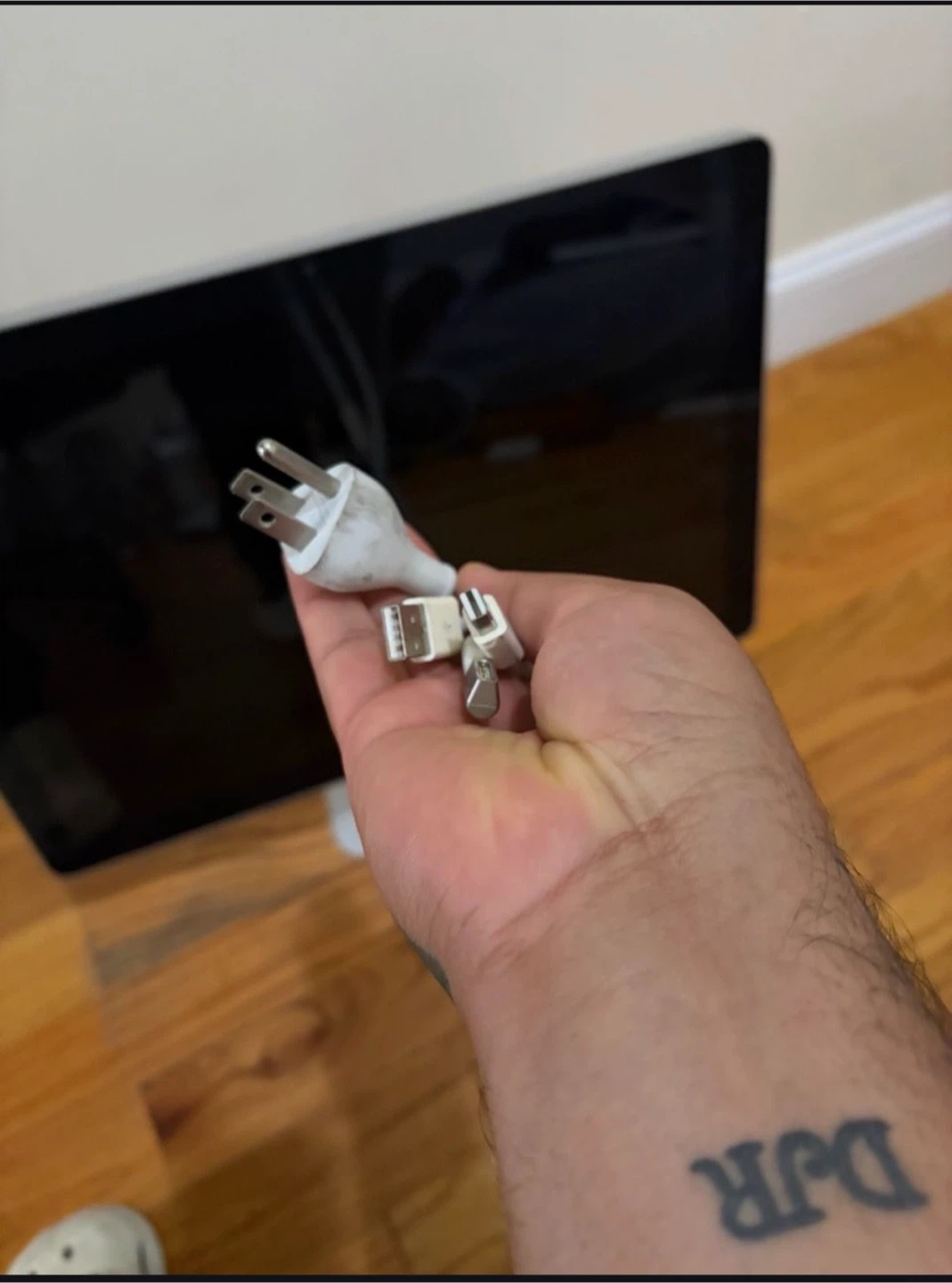 Apple Cinema Display 27-inch - photo 3