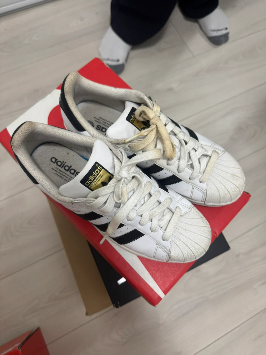 Adidas Superstar White and Black Sneakers - photo 2