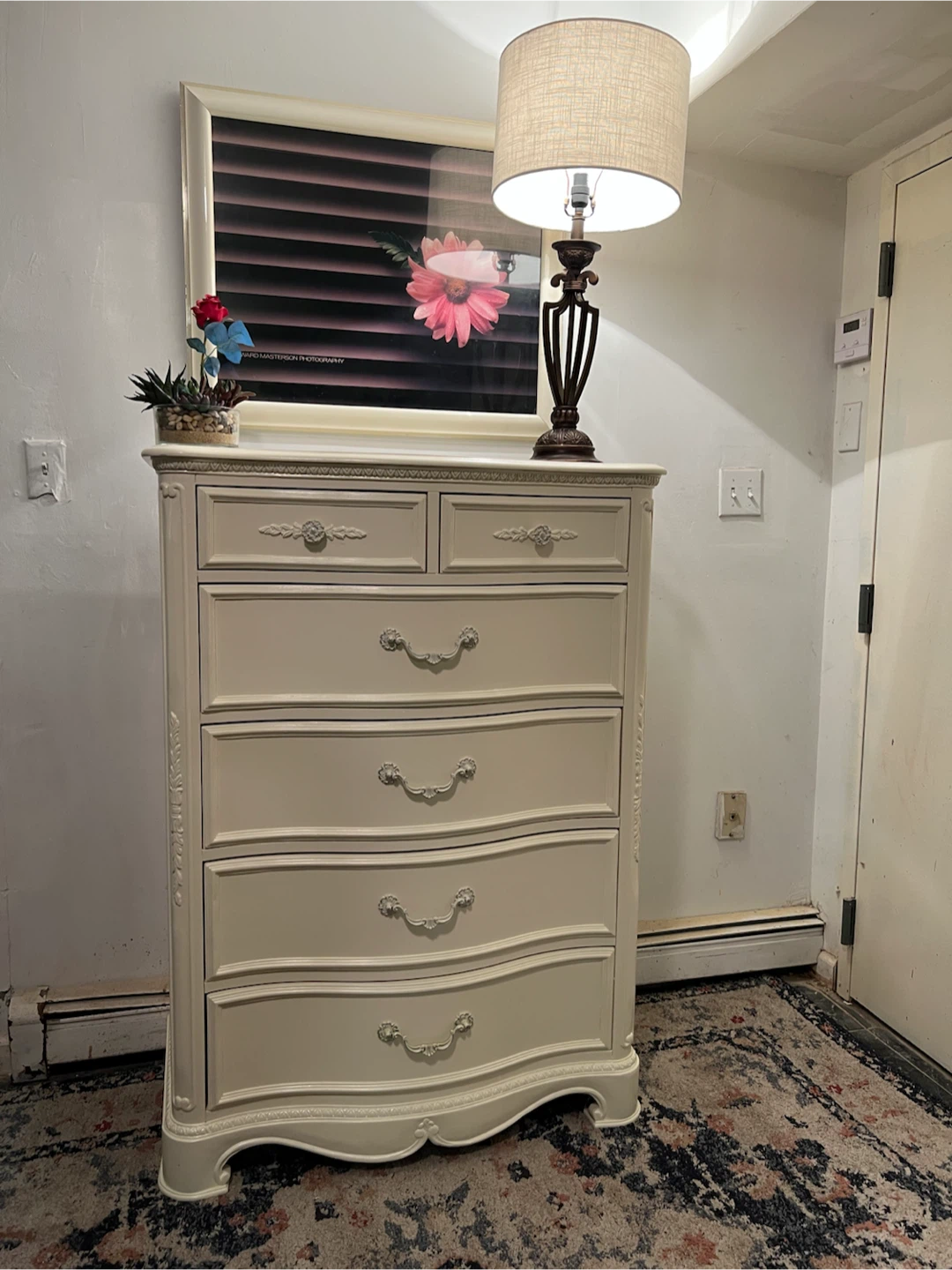Vintage/French Provincial Style Six-Drawer Dresser Chest