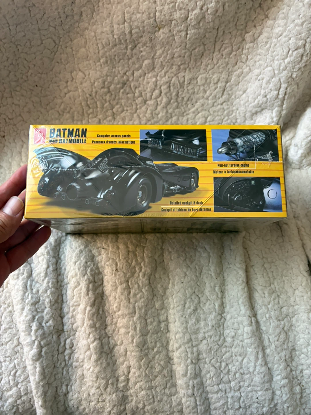 AMT 1/25 Scale Batman Batmobile Model Kit - photo 4