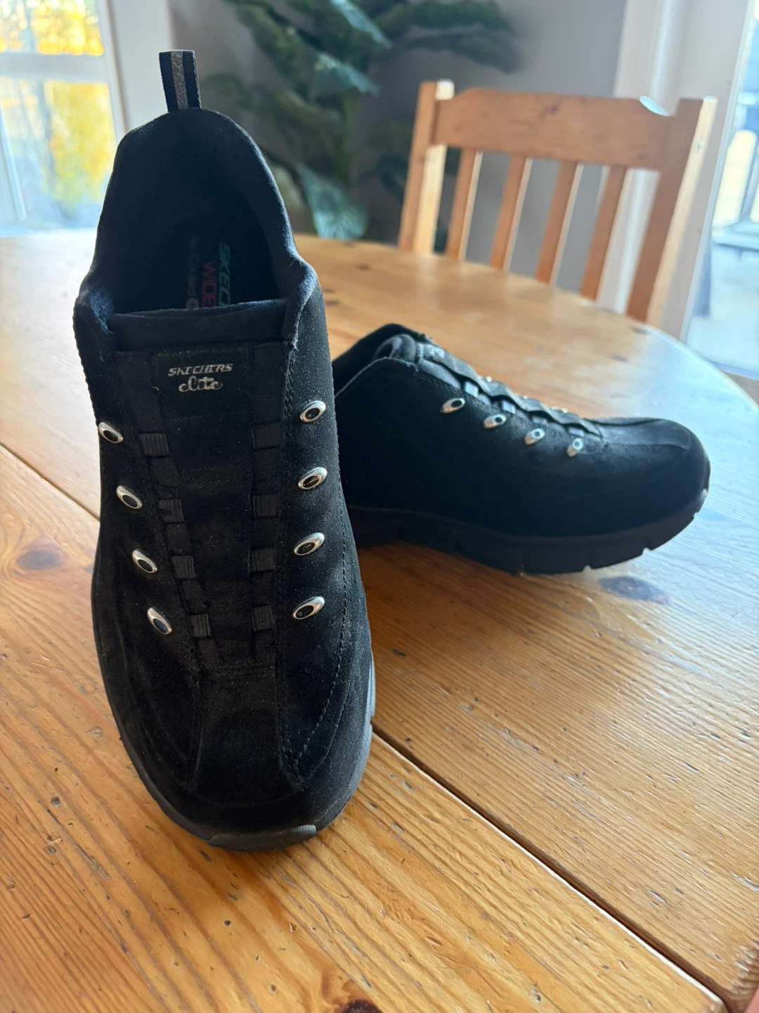 Skechers Elite Memory Foam Shoes - Black - US 9