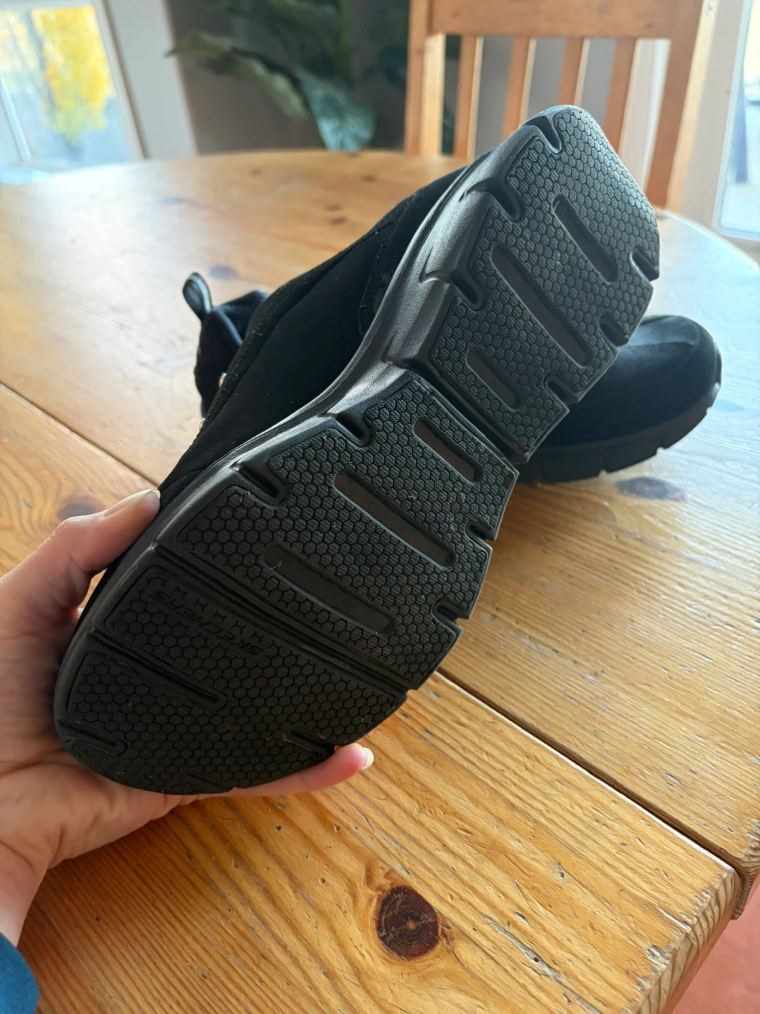 Skechers Elite Memory Foam Shoes - Black - US 9 - photo 2
