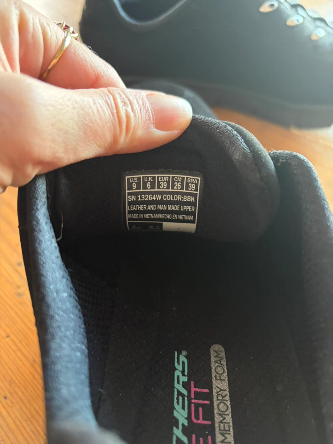 Skechers Elite Memory Foam Shoes - Black - US 9 - photo 3