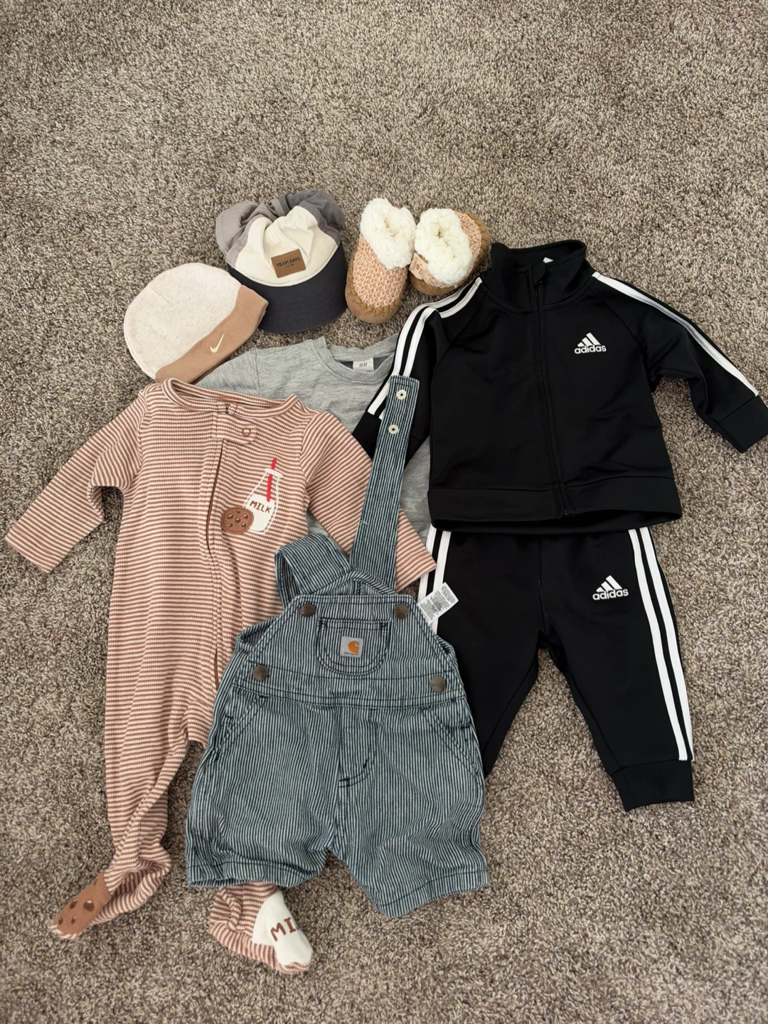 Baby clothes 3-6 months