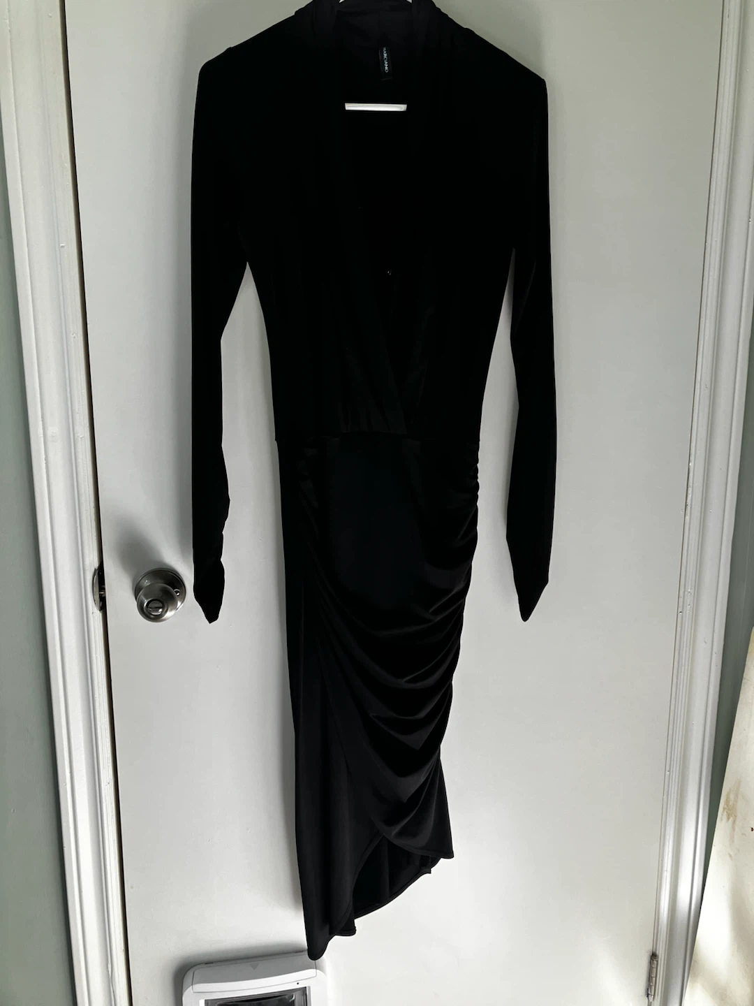 Marciano Plunging Neckline Long Sleeve Dress - photo 3