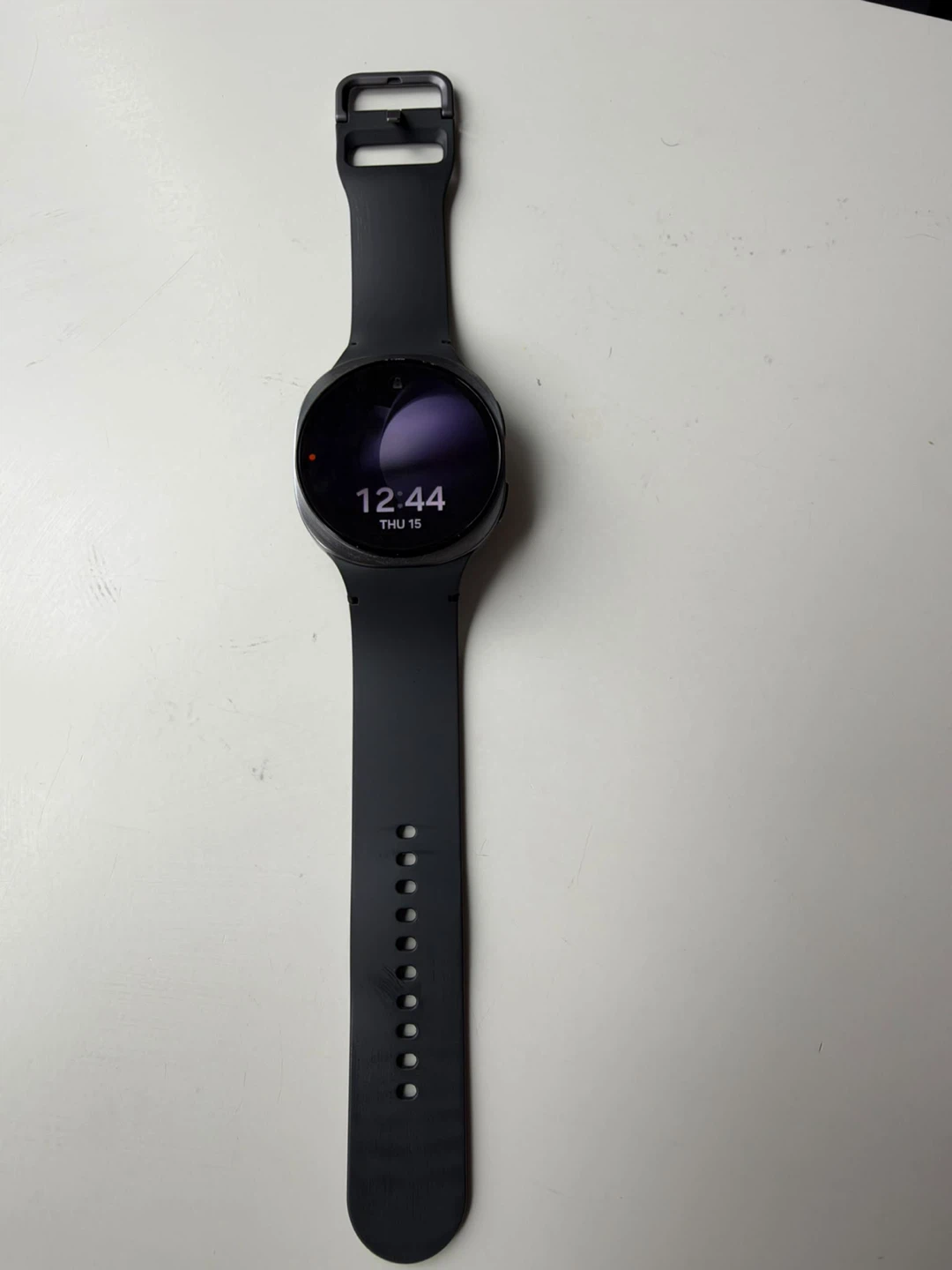 Samsung Galaxy Laptop and Watch - photo 2