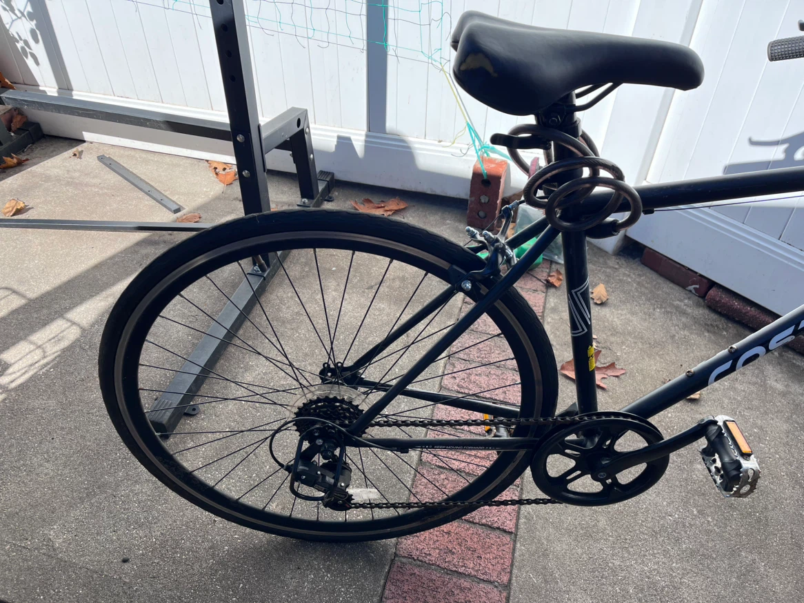 Costway Hybrid Commuter Bike - photo 2