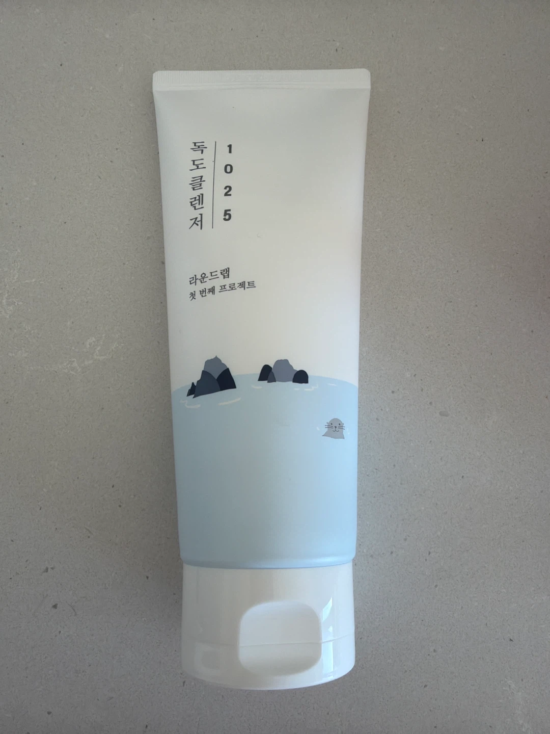 Round Lab 1025 Dokdo Cleanser