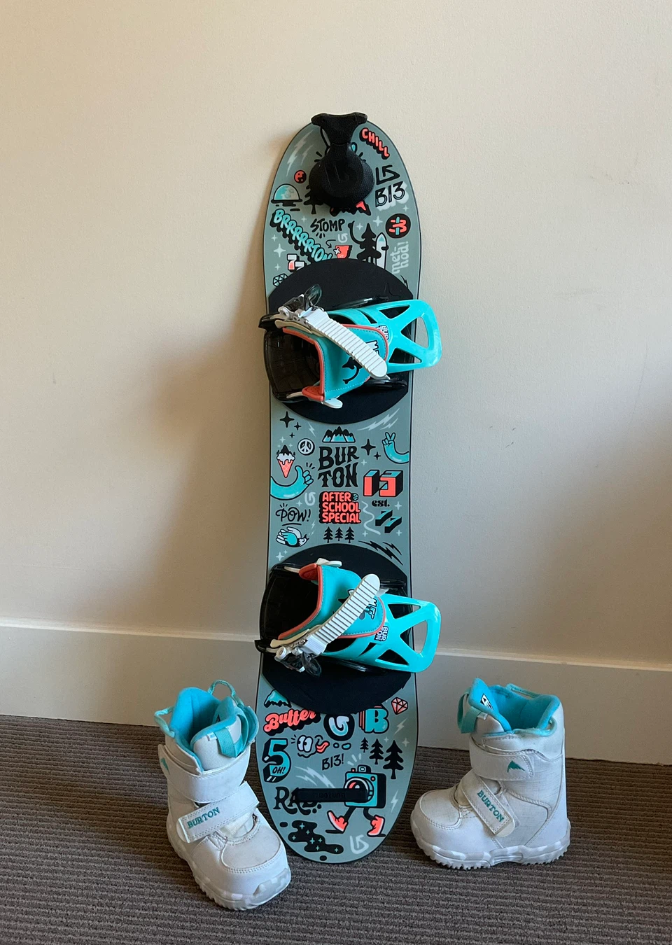 Kids Burton Snowboard (90cm After School Special) + Size 9 Boots
