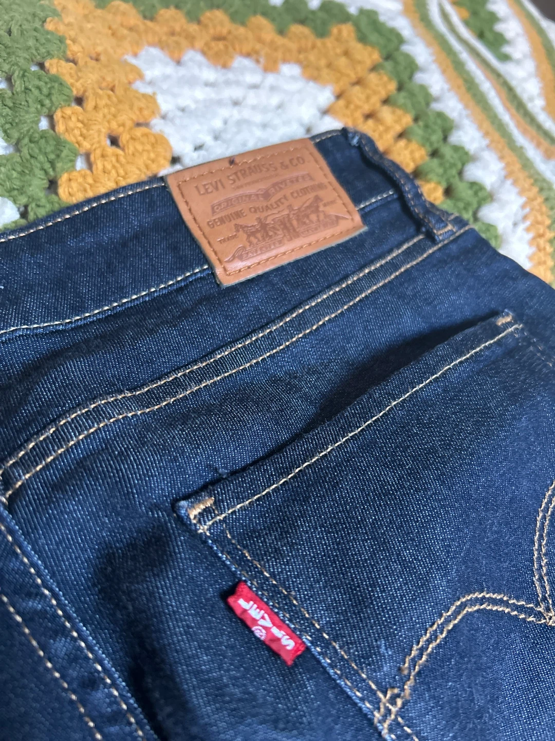 Levi's 721 High Rise Skinny Jeans - Size 28 - photo 2