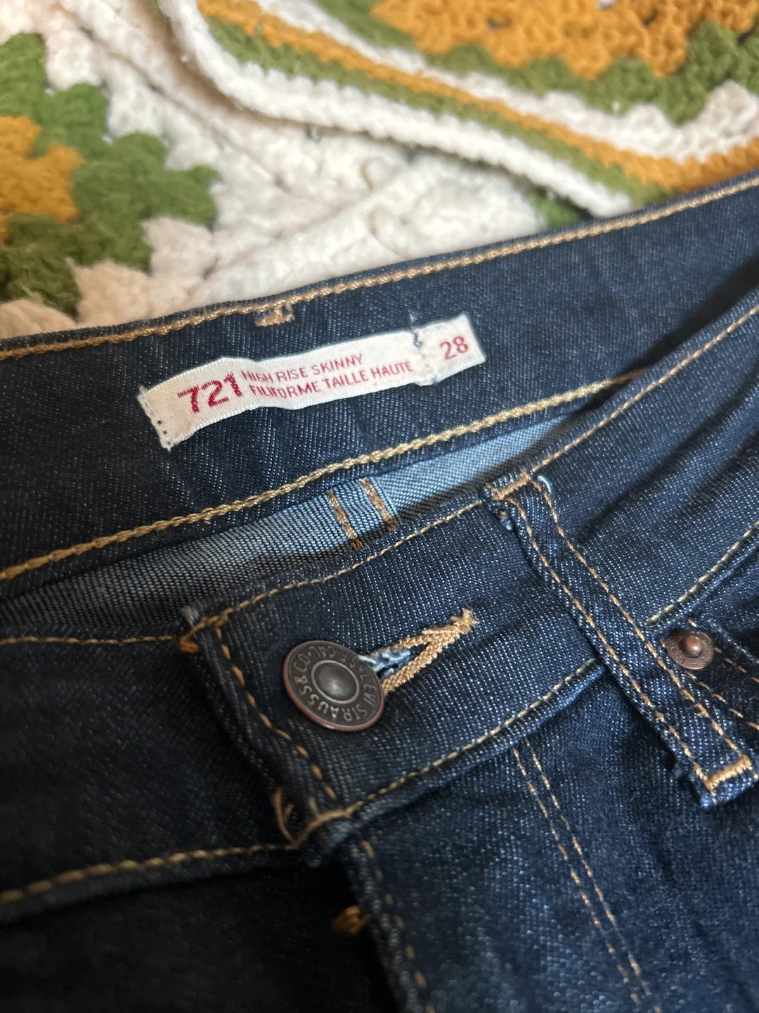 Levi's 721 High Rise Skinny Jeans - Size 28 - photo 3