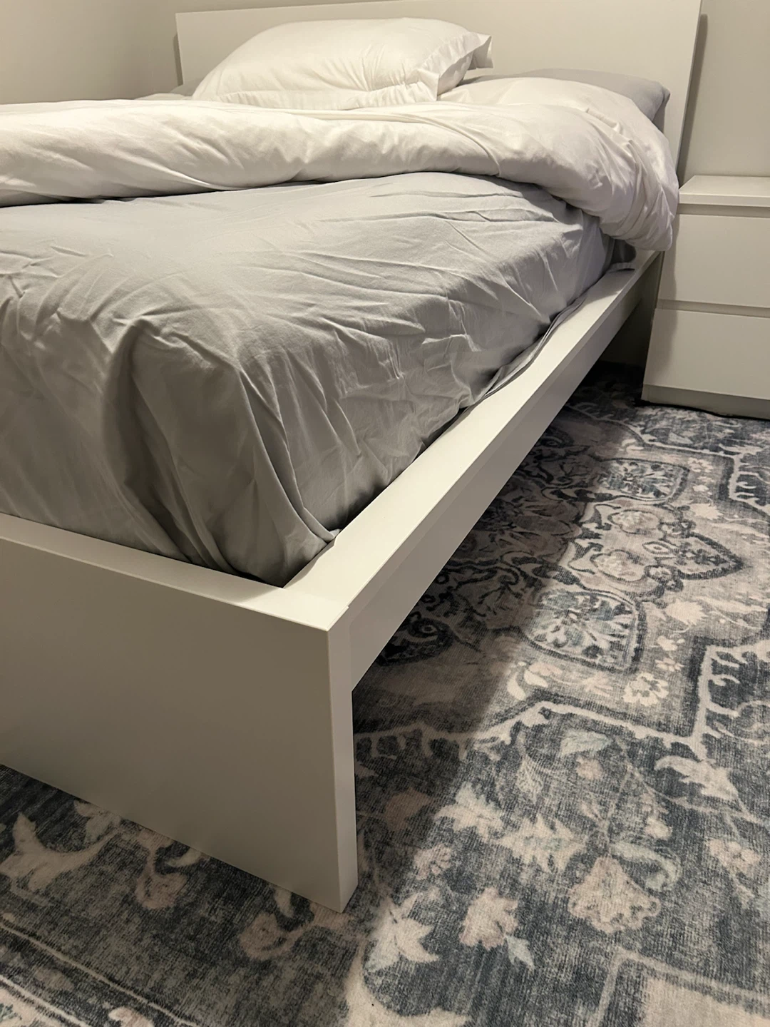 Malm queen bed and side table mattress included - photo 2