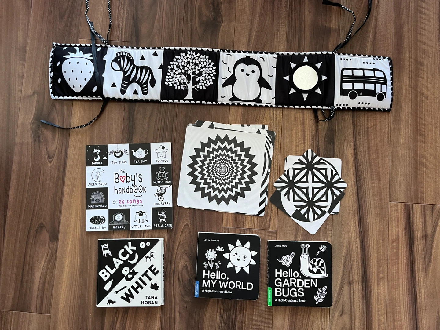 Black and White High-Contrast Baby Sensory Bundle